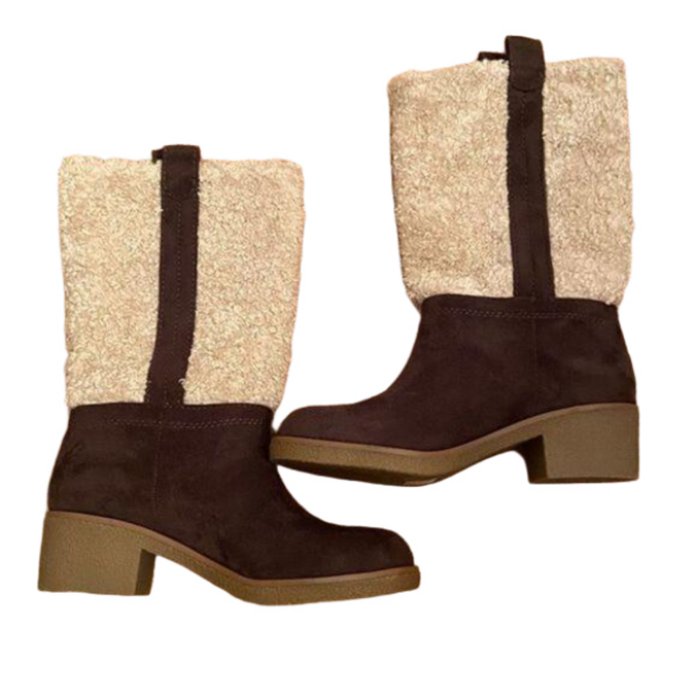 TOMMY hilfiger‎ woman’s suede boots
brown size 6 perfect condition